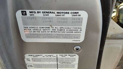 Chevy Caprice Passenger Right Rear Back Axle Shaft Oem 22506477