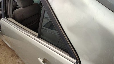2002-2006 Toyota Camry Driver Left Rear Vent Window Back Door Glass With Frame