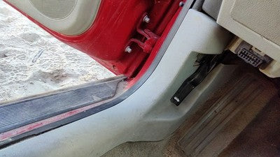 2007 Chevy Cobalt Driver Left Lower Sill Step Moulding Trim Panel Oem 14C Gray