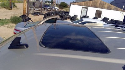 2007-2014 Yukon Denali Sun Roof Glass Oem Top Window 22815953