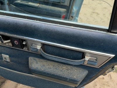 1986 Olds 88 Passenger Right Rear Door Trim Panel With Switches Back Blue