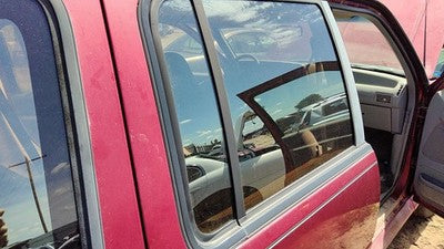 91-97 Ford Explorer Passenger Right Rear Vent Window Back Door Glass With Frame