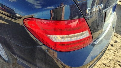 2012-2015 Mercedes C300 Driver Left Tail Light Brake Lamp Oem Rear 2049060603