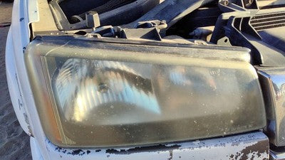 2003-2007 Chevy Suburban Passenger Right Head Light Oem Front Lamp 10396912