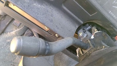 92-04 Van E150 Turn Signal Switch Windshield Wiper Column Control Lever Assembly