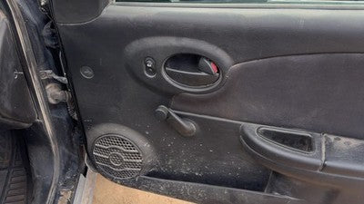 2003-2007 Saturn Ion Passenger Right Front Door Trim Panel Manual Black 19E