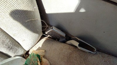 1993 S10 Blazer Passenger Right Front Seat Belt Buckle Receiver Oem Gray