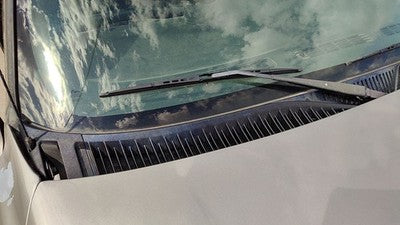 2002 Sierra 2500 Hd Windshield Wiper Cowl Vent Trim Panel Oem Cover