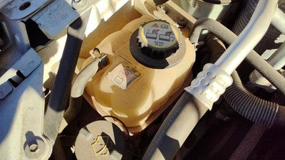 2004-2007 Ford Freestar Coolant Reservoir Radiator Overflow Tank Bottle Oem