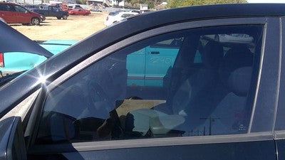2011-2013 Kia Sorento Driver Left Front Side Window Door Glass Oem 824112P010