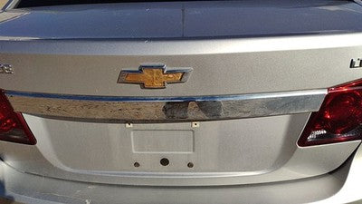 2011-2016 Chevy Cruze License Plate Trim Surround Panel Oem Tail Trunk 95270503