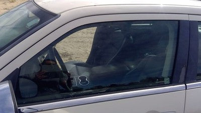 2005-2010 Chrysler 300 Driver Left Front Side Window Door Glass Oem 05065487Ad