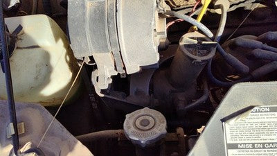 1984 Ford Tempo Power Steering Pump With Mount Bracket Oem 2.3L