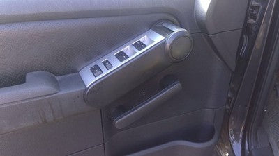 2007 Mercury Mountaineer Driver Left Front Inside Door Trim Panel Only Oem Black