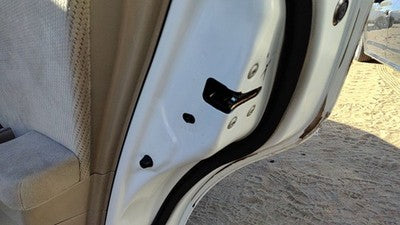 2007-2012 Nissan Altima Passenger Right Rear Door Latch With Rods/Cables Back
