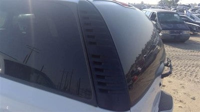 2005 Gmc Yukon Driver Left Upper Quarter Moulding Trim Panel Oem Corner