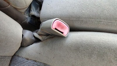 2000-2003 Ford Taurus Passenger Right Front Seat Belt Buckle Receiver Oem Gray