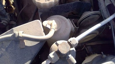1986 Isuzu Pup Pickup Coolant Reservoir Radiator Overflow Tank Bottle Oem 2.3L