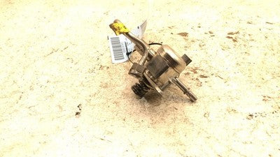 2013-2015 Chevy Malibu Engine Mounted Fuel Pump Oem 12658481