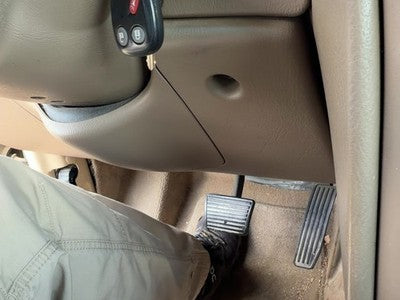 2004 Buick Rainier Lower Dash Under Column Knee Bolster Trim Panel Oem Tan 332