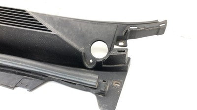 2008 Chevy Silverado 2500 Windshield Wiper Cowl Vent Trim Panel Oem Cover