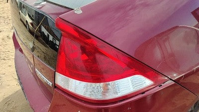 2010-2011 Honda Insight Passenger Right Tail Light Brake Lamp Oem Rear