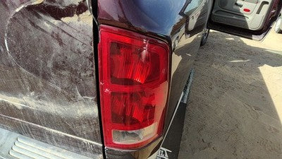 2003-2006 Dodge Ram 2500 Passenger Right Tail Light Brake Lamp Oem Rear Chipped