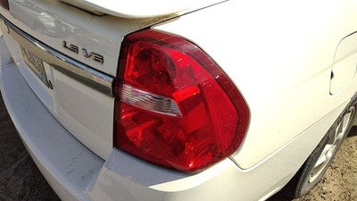 2004-2008 Chevy New Style Malibu Passenger Right Tail Light Brake Lamp Oem Rear