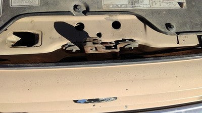 1984-1987 Ford Tempo Hood Latch Assembly With Bracket Oem E73z16138a