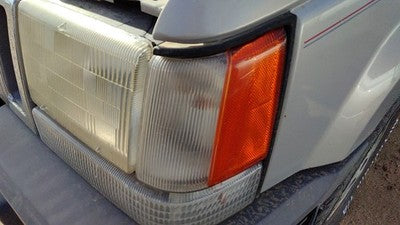 93-98 Grand Cherokee Driver Left Front Turn Signal Light Lamp Fender Mounted