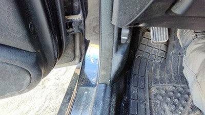 2005 Hyundai Xg350 Driver Left Lower Kick Trim Panel Oem Black