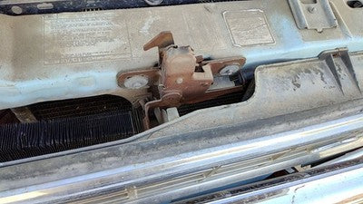 1985-1988 Ford Ranger Hood Latch Assembly With Bracket Oem
