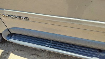 98 Lincoln Navigator Driver Left Front Moulding From Door Oem Trim Strip Gold Bi