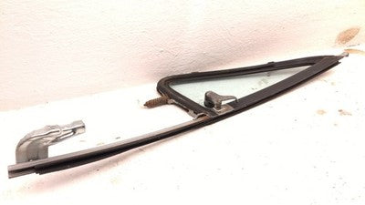 73-87 Sierra K10 1500 Passenger Right Front Vent Window Small Door Glass W Frame