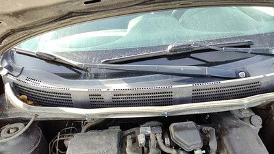 2012-2019 Nissan Versa Passenger Right Windshield Wiper Arm Oem Blade Lever