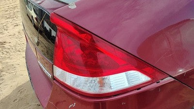 2010-2011 Honda Insight Passenger Right Tail Light Brake Lamp Oem Rear