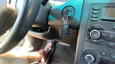 09-10 G6 Gxp Coupe Lower Dash Under Column Knee Bolster Trim Panel Ebony 193