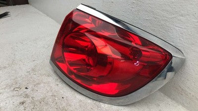 2008-2012 Buick Enclave Passenger Right Tail Light Brake Lamp Oem Rear 25954942