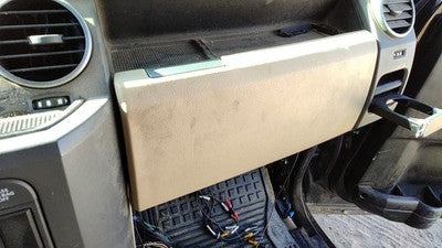 2006 Land Rover Lr3 Glove Box Assembly Complete Door With Latch Oem Upper Tan