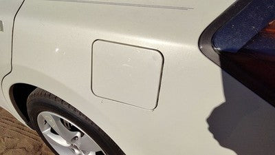 2007-2012 Nissan Altima Fuel Tank Door With Hinge Gas Lid Oem Filler White Qx3