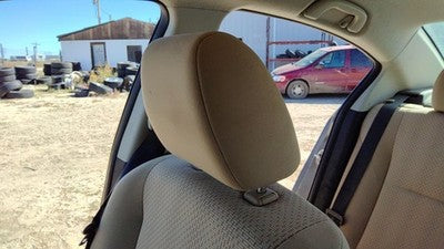 2010 2011 Mazda 3 Pair Of Headrests Oem Left Right Set Front Seat Bt2 Dune Tan