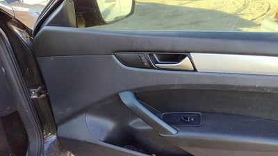 2012-2019 Vw Passat Passenger Right Front Door Trim Panel With Switches Black Tb