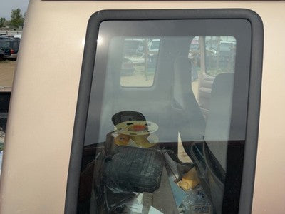 1992-1997 Ford F250 Passenger Right Rear Quarter Glass Back Side Window Oem