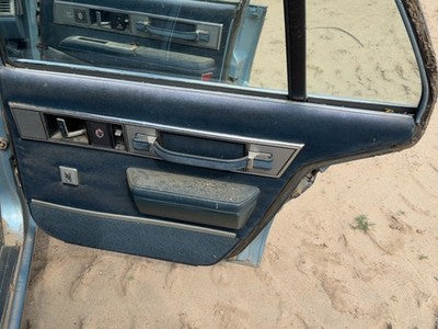 1986 Olds 88 Passenger Right Rear Door Trim Panel With Switches Back Blue
