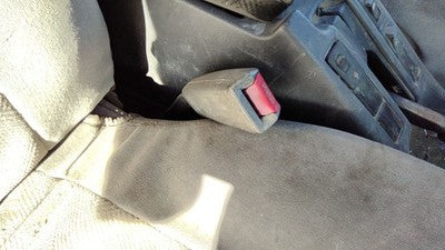 94 Pathfinder Nissan Passenger Right Front Seat Belt Buckle Receiver Gray