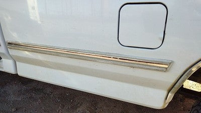 1995 Ford F150 Driver Left Rear Moulding On Front Of Box Panel Oem Chrome Trim