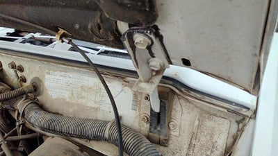 1984-1998 Jeep Cherokee Pair Of Hood Hinges Right Left Set Assembly Oem White