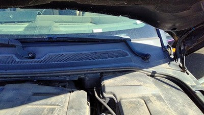 2005-2007 Land Rover Lr3 Driver Left Windshield Wiper Arm Oem Blade Lever