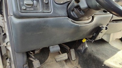 2000-02 Sierra 2500 Hd Lower Dash Under Knee Bolster Trim Panel Oem Graphite 12d