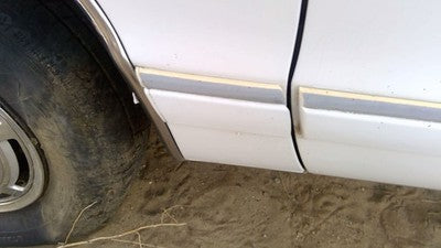 1994 Chevy Caprice Driver Left Moulding From Fender Oem Trim Strip White